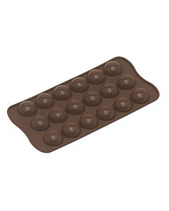Silikomart EasyChoc Choco Goals bonbonvorm 18 voetballen silicone bruin